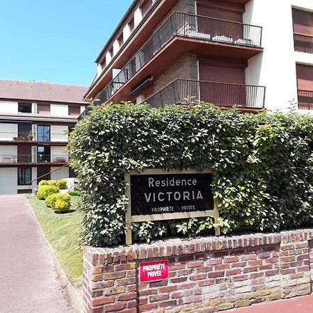 Le Victoria Apartment Deauville Luaran gambar